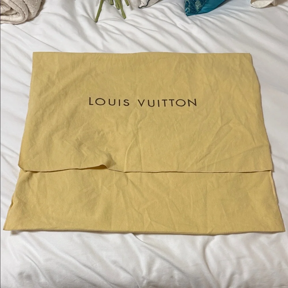 Louis Vuitton XL Flap Dust Bag